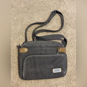 Travel purse